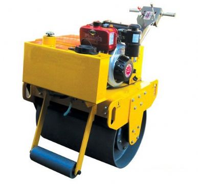 點擊查看詳細信息<br>標題：柴油機壓路機 閱讀次數：4315